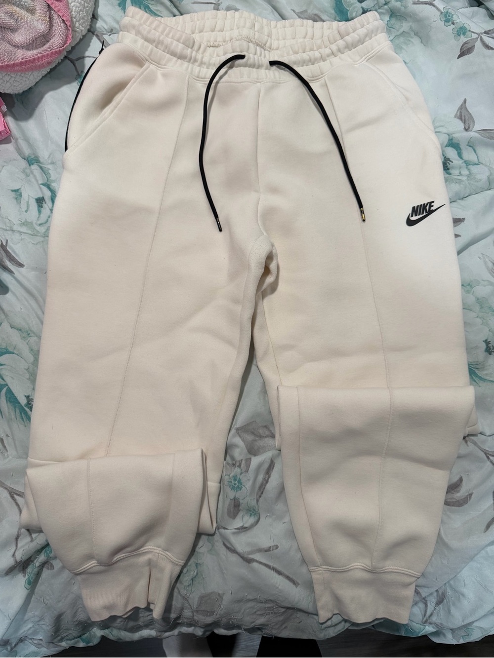 Nike Tech Sweatsuit - Picture 4 of 5